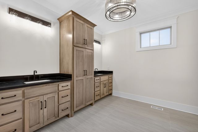 281 Bellsford Rd, Gallatin, TN 37066