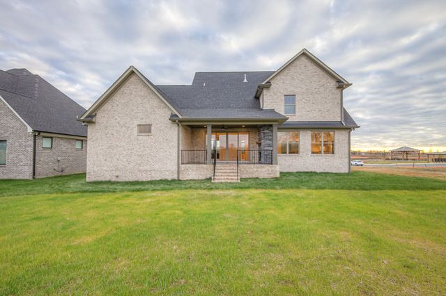 281 Bellsford Rd, Gallatin, TN 37066