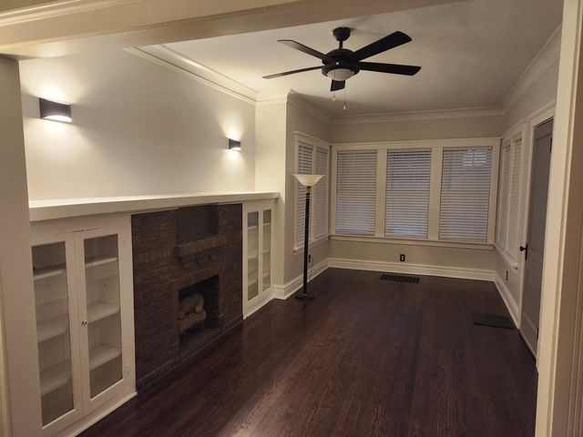 7443 S Wabash Avenue, Chicago, IL 60619