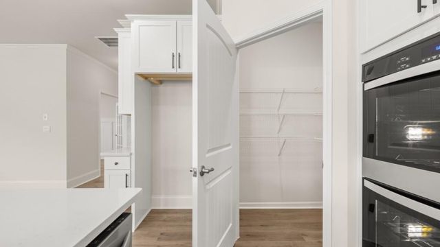 86 Lakeview Point, Dallas, GA 30157