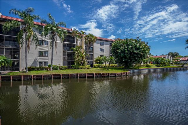 4396 BOWSPRIT COURT 4E, Fort Myers, FL 33919