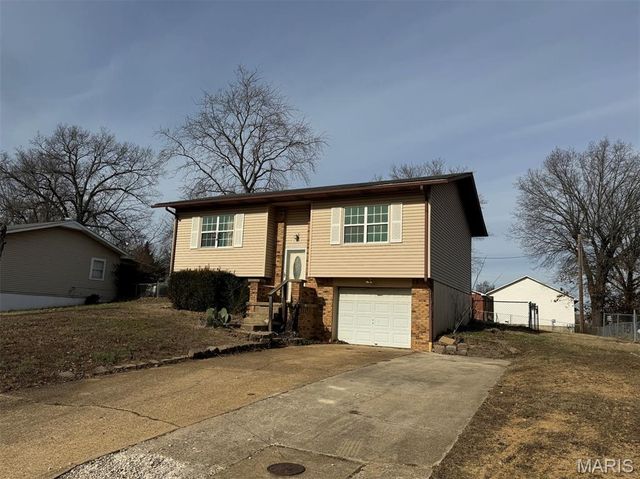 1931 Brentwood Road, Poplar Bluff, MO 63901