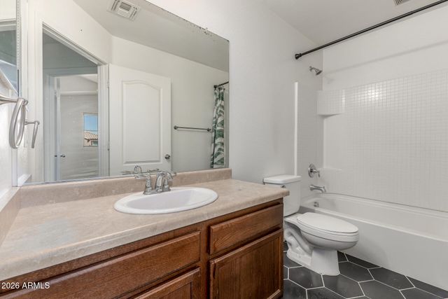 7253 W AURELIUS Avenue, Glendale, AZ 85303