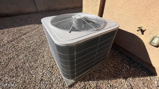 7253 W AURELIUS Avenue, Glendale, AZ 85303