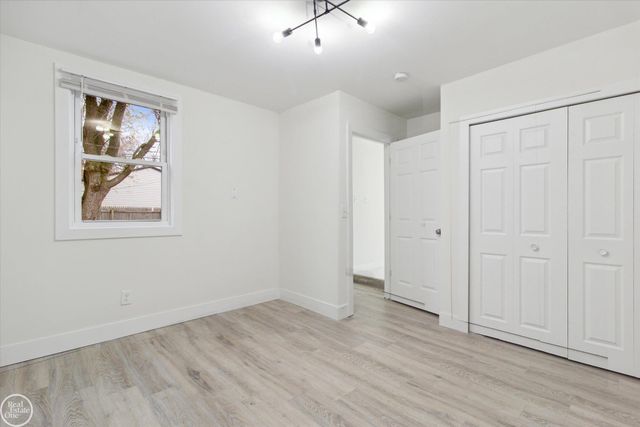 14221 Marshall Avenue, Warren, MI 48089