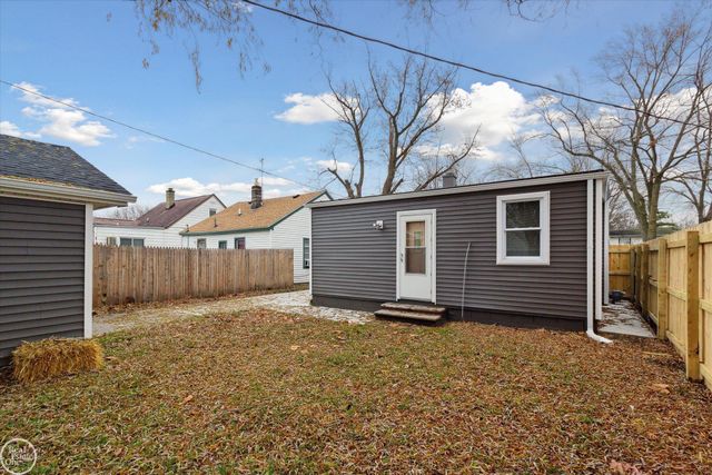 14221 Marshall Avenue, Warren, MI 48089