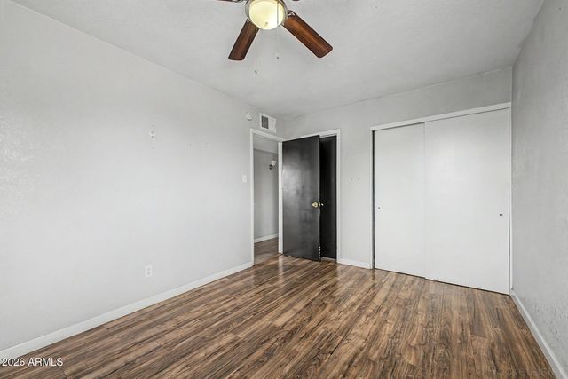 4738 W FAIRMOUNT Avenue, Phoenix, AZ 85031