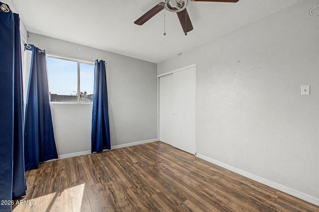 4738 W FAIRMOUNT Avenue, Phoenix, AZ 85031