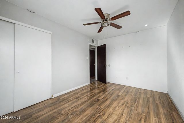 4738 W FAIRMOUNT Avenue, Phoenix, AZ 85031