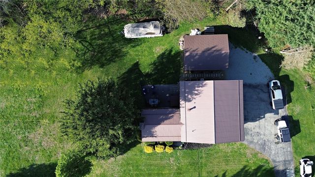 305 Upper Middletown Rd, Menallen Twp, PA 15480