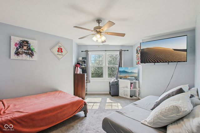 1694 Williamsburg Lane, Franklin, IN 46131