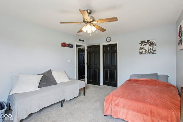 1694 Williamsburg Lane, Franklin, IN 46131