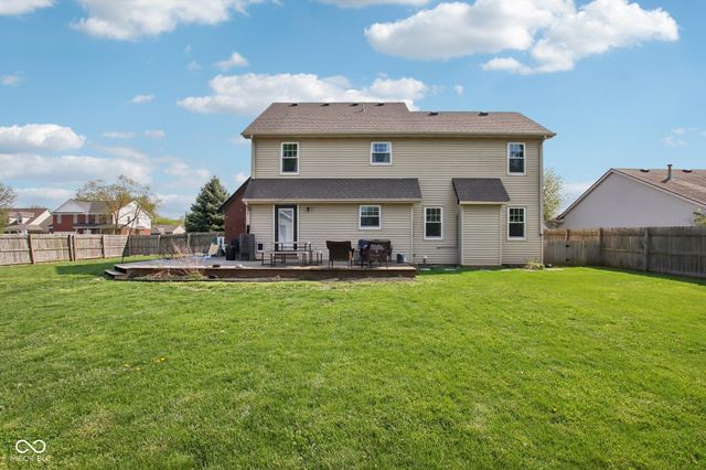 1694 Williamsburg Lane, Franklin, IN 46131