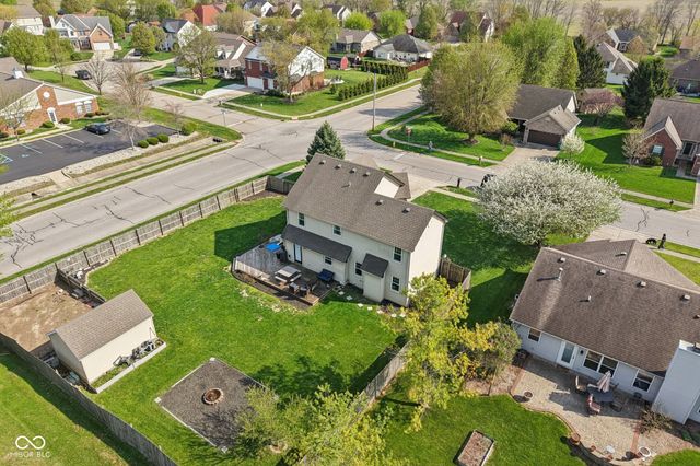 1694 Williamsburg Lane, Franklin, IN 46131