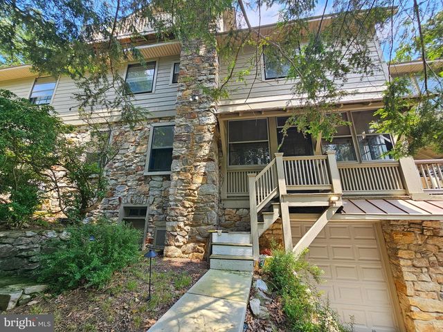 13245 BUENA VISTA RD, Waynesboro, PA 17268