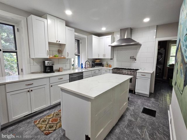 13245 BUENA VISTA RD, Waynesboro, PA 17268