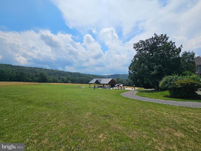 13245 BUENA VISTA RD, Waynesboro, PA 17268