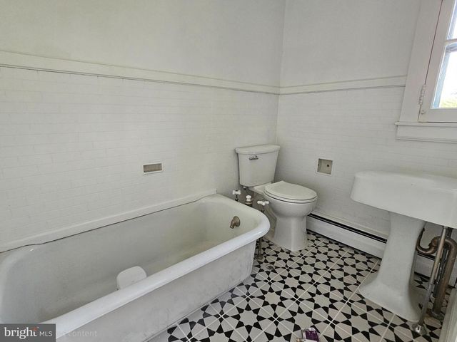 13245 BUENA VISTA RD, Waynesboro, PA 17268
