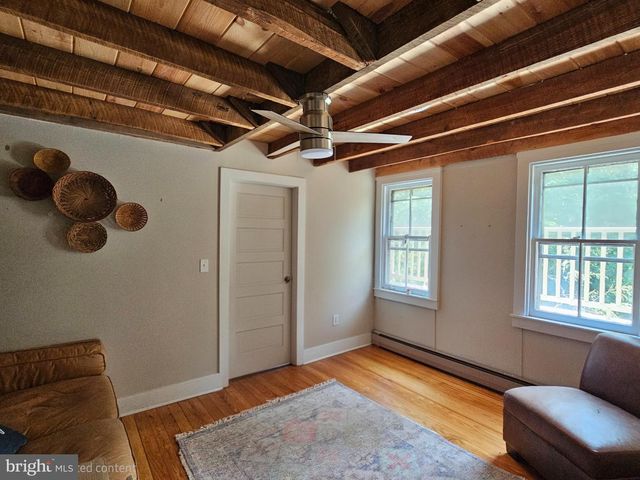 13245 BUENA VISTA RD, Waynesboro, PA 17268