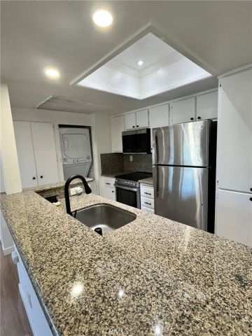 23335 La Crescenta, Mission Viejo, CA 92691