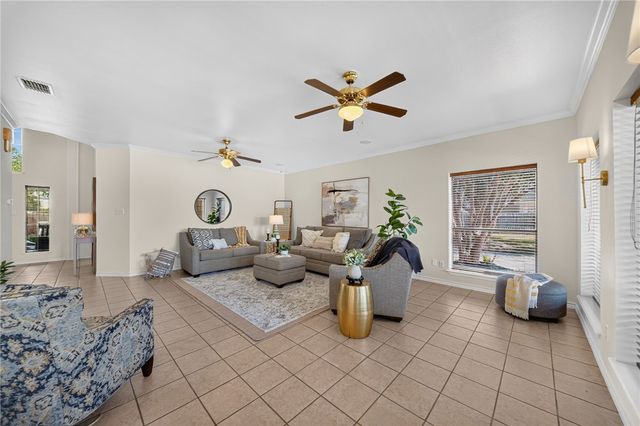 5625 King Acres Dr 1, Corpus Christi, TX 78414