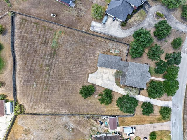 5625 King Acres Dr 1, Corpus Christi, TX 78414