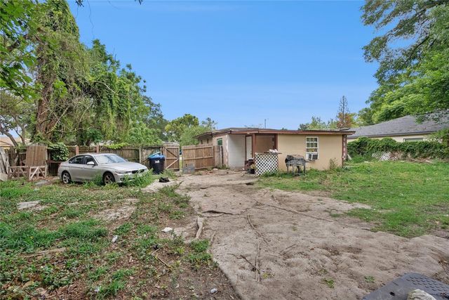 1426 18TH STREET, Orlando, FL 32805