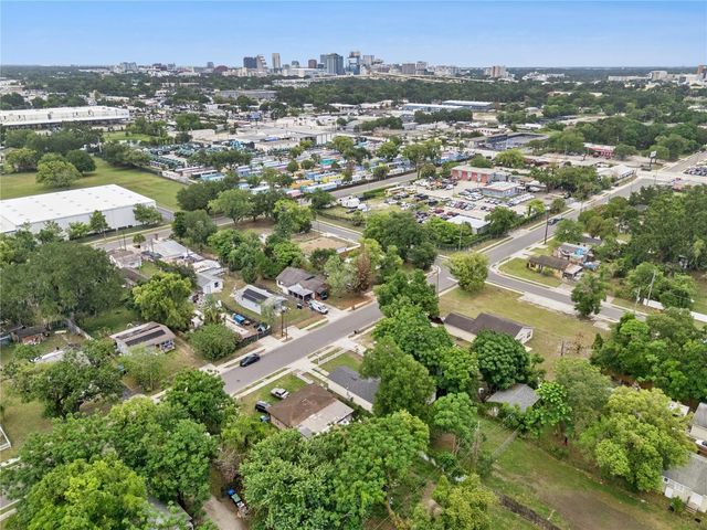 1426 18TH STREET, Orlando, FL 32805