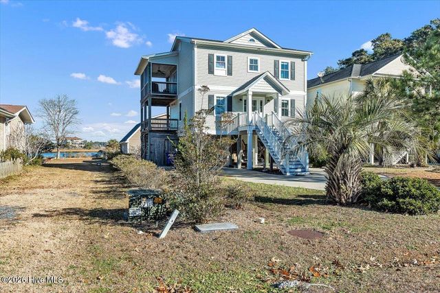 5106 E Yacht Drive, Oak Island, NC 28465
