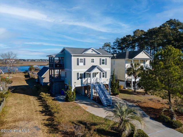 5106 E Yacht Drive, Oak Island, NC 28465