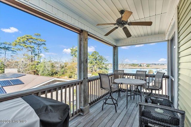 5106 E Yacht Drive, Oak Island, NC 28465