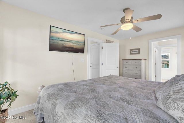 5106 E Yacht Drive, Oak Island, NC 28465