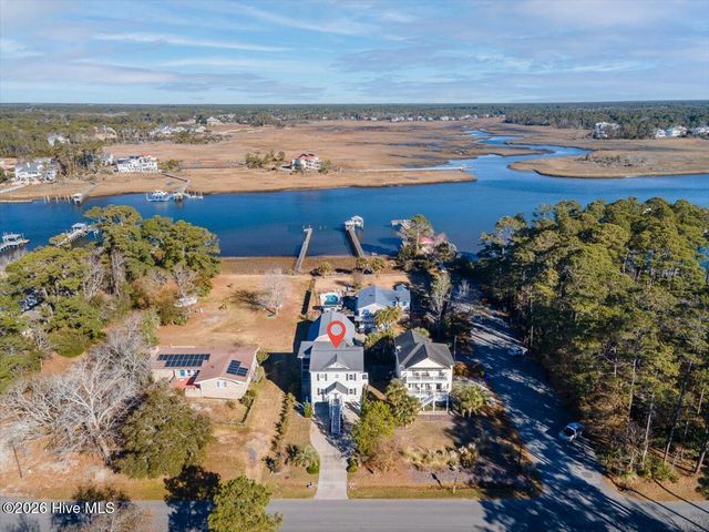 5106 E Yacht Drive, Oak Island, NC 28465