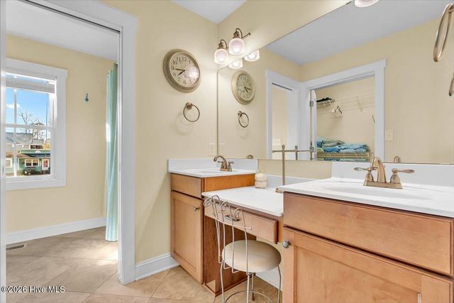 5106 E Yacht Drive, Oak Island, NC 28465