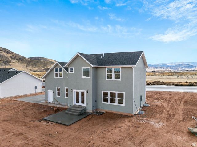 305 E 2690 N, Sigurd, UT 84657