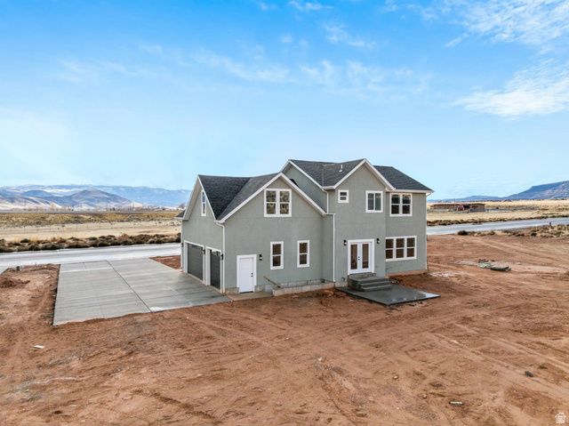 305 E 2690 N, Sigurd, UT 84657