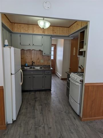 2141 Clyde Park Avenue, Wyoming, MI 49509