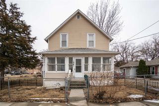 1841 Des Moines Street, Des Moines, IA 50316