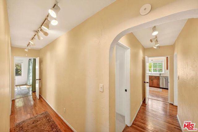2940 Cardiff Avenue, Los Angeles, CA 90034