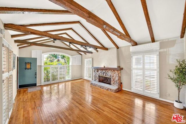 2940 Cardiff Avenue, Los Angeles, CA 90034