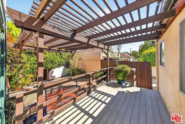 2940 Cardiff Avenue, Los Angeles, CA 90034