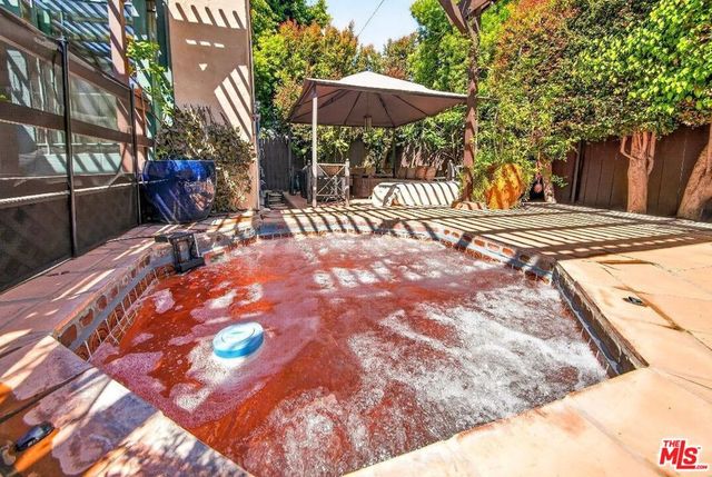 2940 Cardiff Avenue, Los Angeles, CA 90034