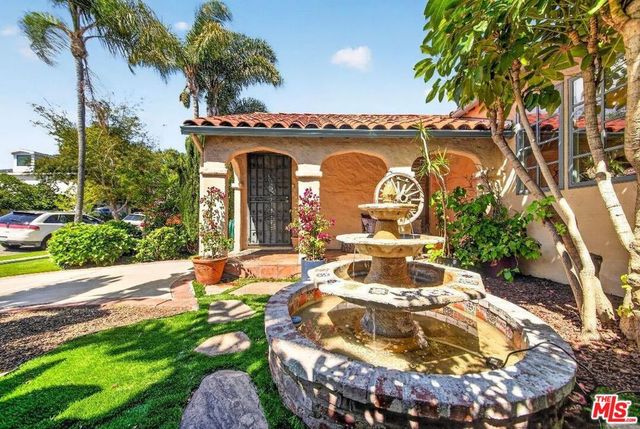 2940 Cardiff Avenue, Los Angeles, CA 90034