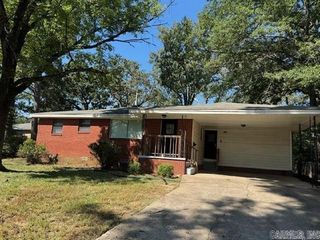 6604 W 31 Street, Little Rock, AR 72204