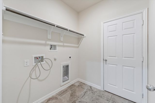 851 Rosebud Trail, Ferris, TX 75125