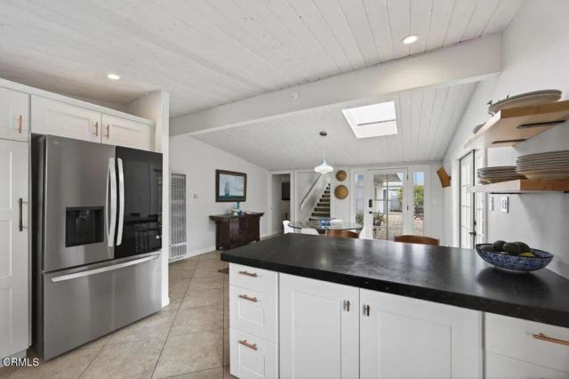1248 Marthas Vineyard Court, Ventura, CA 93001