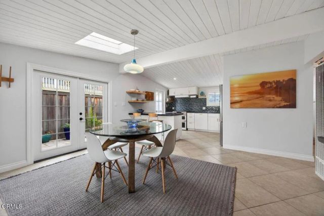 1248 Marthas Vineyard Court, Ventura, CA 93001