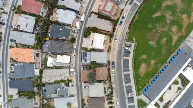 1248 Marthas Vineyard Court, Ventura, CA 93001