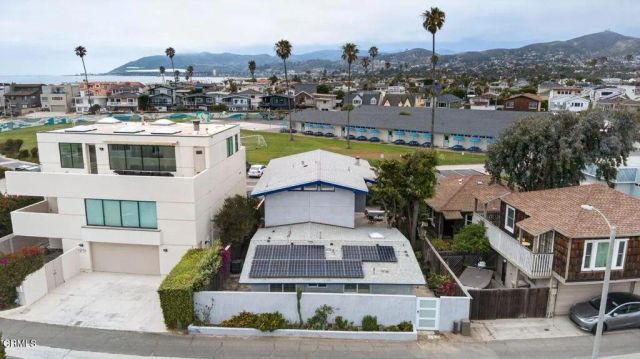 1248 Marthas Vineyard Court, Ventura, CA 93001
