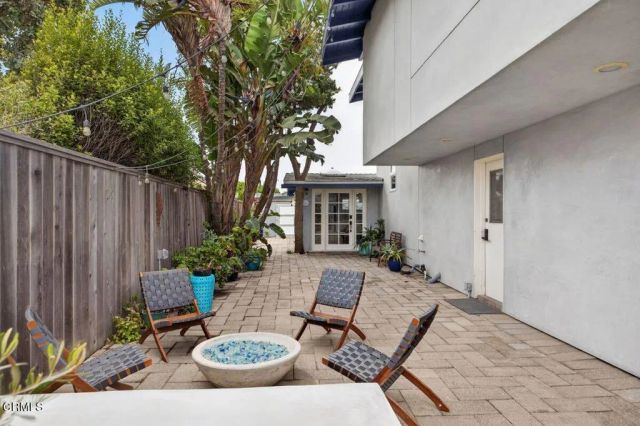 1248 Marthas Vineyard Court, Ventura, CA 93001